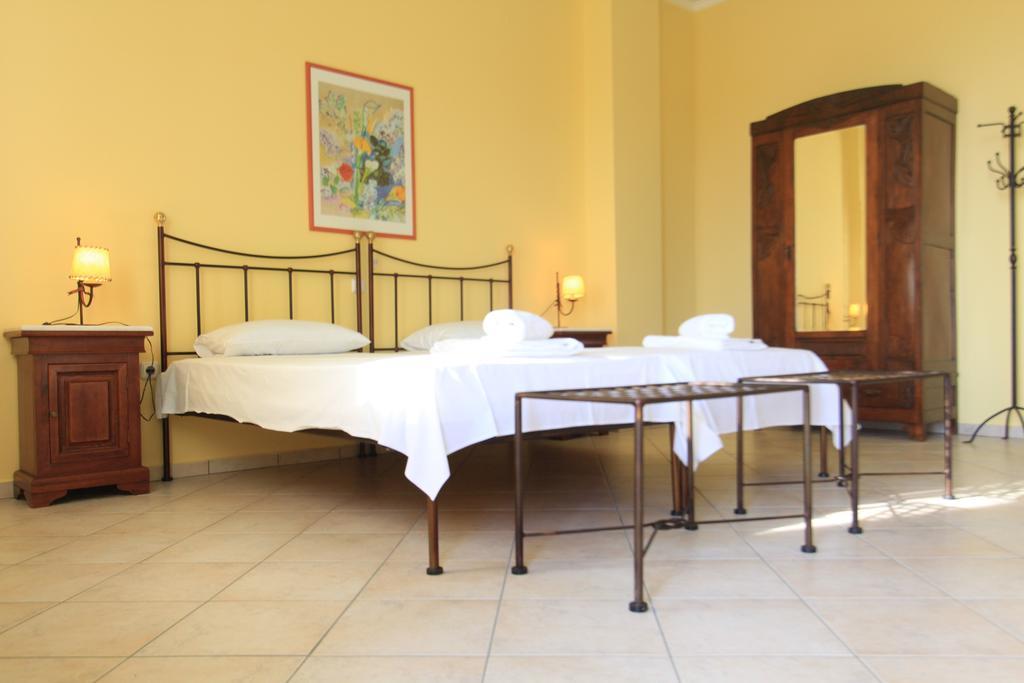 Iliobasilema Studios & Apartments フィスカルドン 部屋 写真